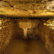 Catacombe di Parigi: storia, biglietti, recensioni